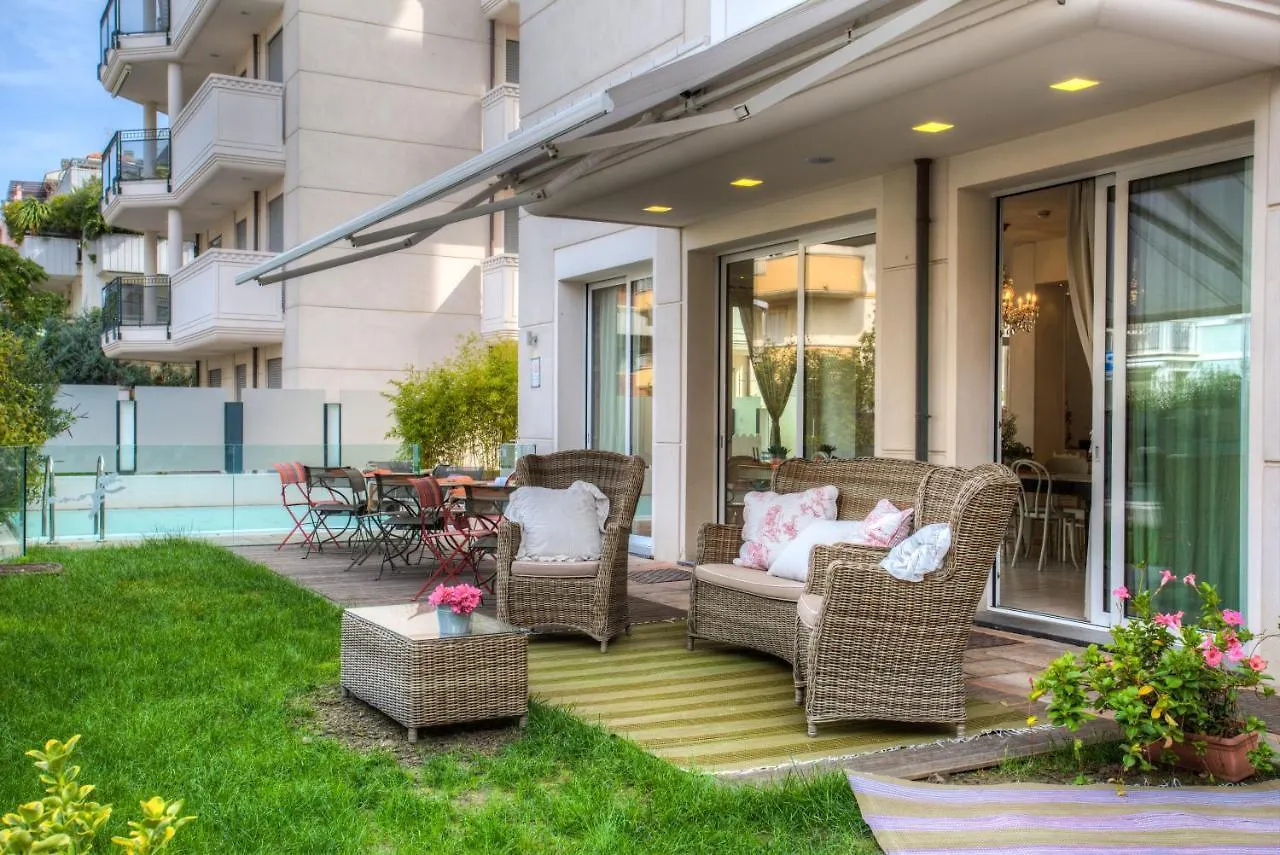 Residenza D-Place Ponchielli Riccione Italy