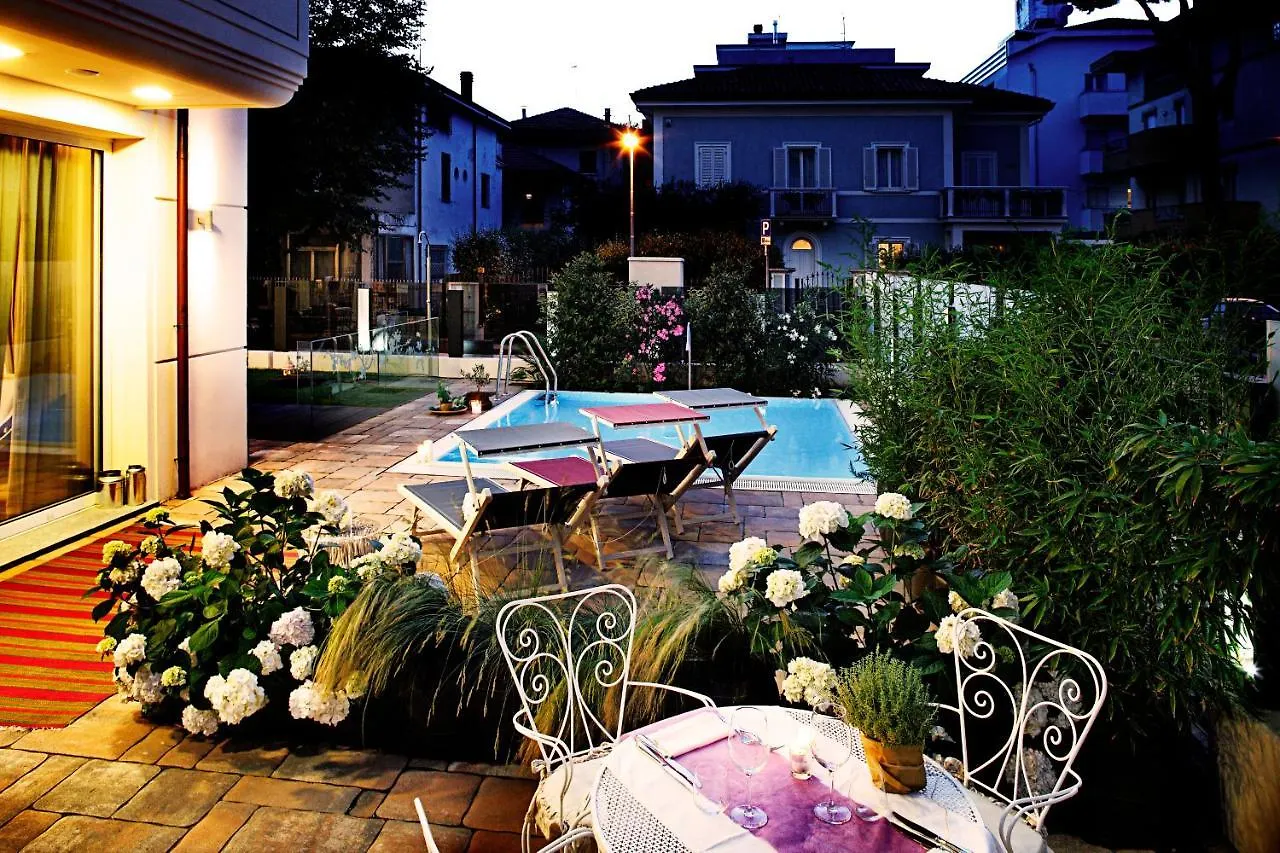 Residenza D-Place Ponchielli Riccione
